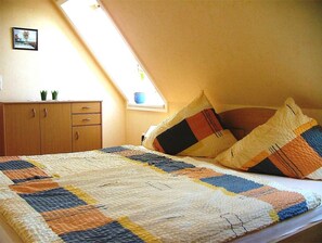 1 室のベッドルーム、旅行用ベビーベッド、WiFi、ベッドシーツ