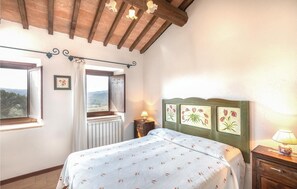 2 chambres, lit parapluie, Wi-Fi gratuit, draps fournis