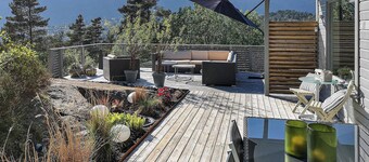 Stunning home in Hebnes with kitchen