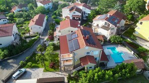 Exterior - Holiday apartment with shared swimming pool (Malinska)