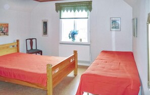 2 habitaciones y cuna de viaje 
