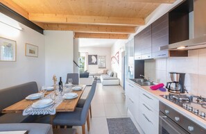 Kühlschrank, Herdplatte, Geschirrspüler
