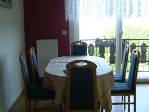 Dining - Double Room 3 - Bauernhof Moadl (Miglberg)