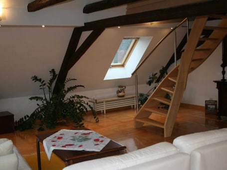 Interior. Apartment Im Alten Gut