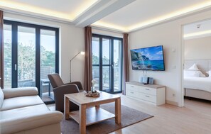 2 室のベッドルーム、WiFi (無料)、ベッドシーツ