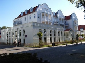 Esterni