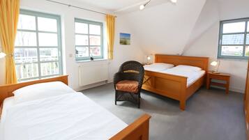 2 Schlafzimmer, Reisekinderbett, WLAN