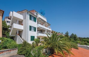 Exterior - Amazing apartment in Rabac with kitchen (Rabac)