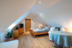 1 chambre, lit de bébé portatif, Wi-Fi, literie fournie