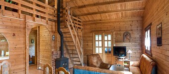 3 bedroom nice home in Mscice