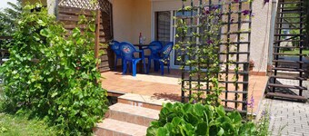 Holiday apartment 300 m from Lake Balaton with air conditioning