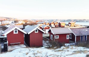 Exterior - Gorgeous home in Mollösund with kitchen (Mollösund)