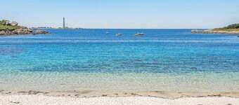 Lovely home in Plouguerneau with WiFi