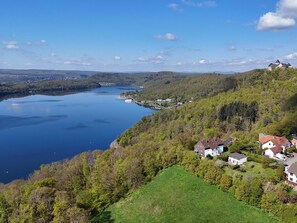 Unclassified image, 3 of 31, button