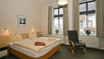 3 Schlafzimmer, Reisekinderbett, WLAN, Bettwäsche