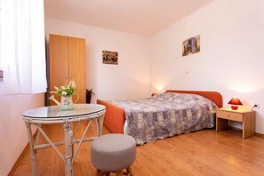 2 makuuhuonetta, Wi-Fi