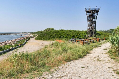 Studio with air conditioning and pool