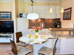 Imagen sin descripción, 5 de 18, botón