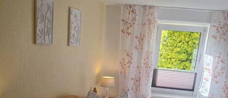 2 camere, culla da viaggio