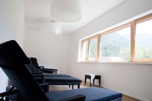 Interior - Holiday home with indoor pool, wellness and children's playground in the holiday village (Obertraun)