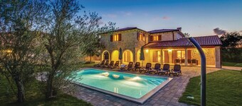 Vakkert hjem i Turcic med WiFi