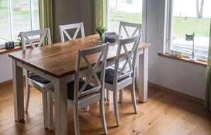 Dining - Lovely home in årjäng with kitchen (Årjäng)