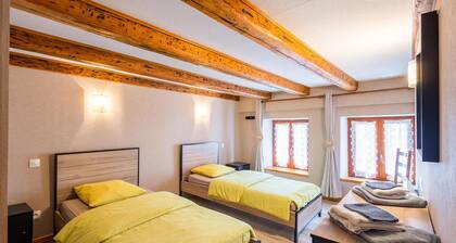 Amazing home in Natzwiller with WiFi