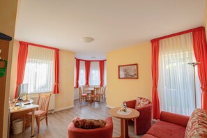 TV - 102 - Hotel Dunenschloss (Karlshagen)