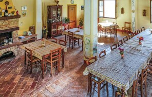 Dining - Beautiful apartment in Pomarance (Pomarance)
