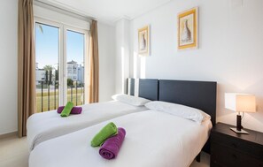 2 chambres, Wi-Fi gratuit, draps fournis