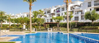 2 bedroom nice apartment in Roldán