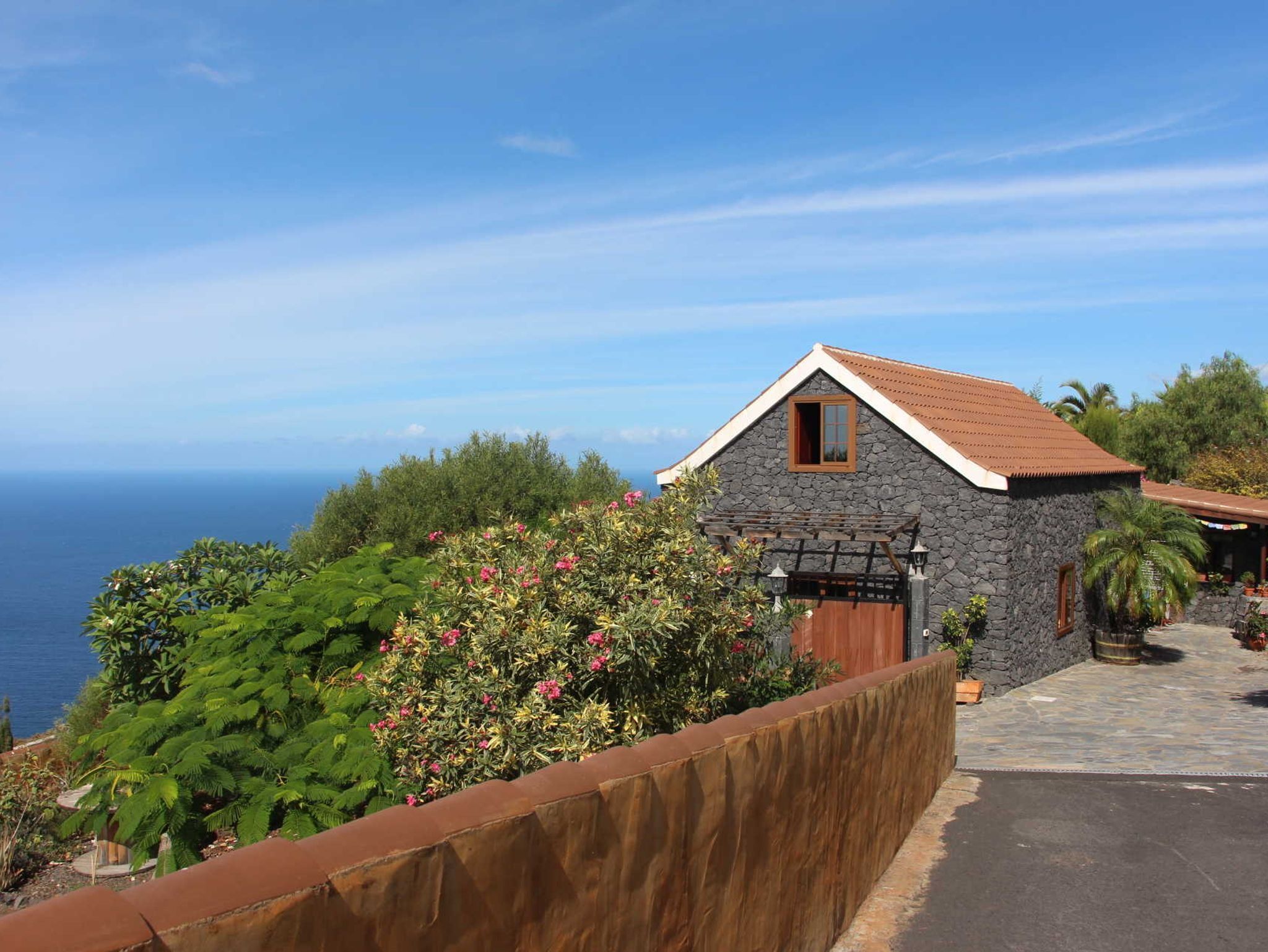 Khuôn viên nơi lưu trú