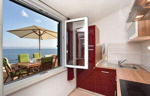 Kühlschrank, Herdplatte, Geschirrspüler