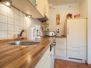 Frigorifero, forno, lavastoviglie, macchina per tè/caffè