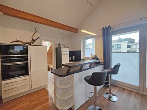 Fridge, microwave, oven, dishwasher