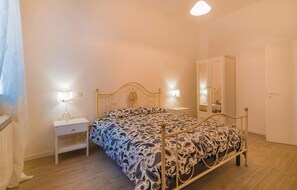 3 chambres, Wi-Fi gratuit, draps fournis