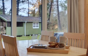 Dining - Beautiful home in Højby with WiFi (Højby)