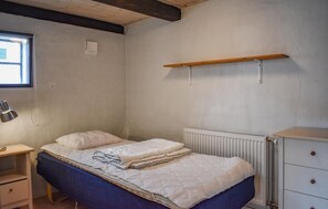 2 bedrooms, free WiFi
