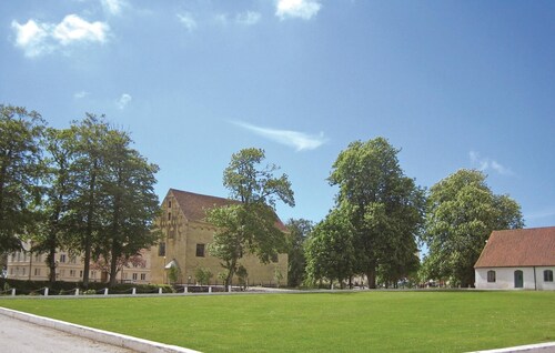 Stunning home in Tomelilla with WiFi