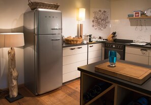 Fridge, oven, dishwasher, high chair