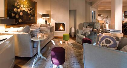 DAS LANDHAUS, Germany