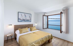 4 chambres, lit parapluie, Wi-Fi gratuit, draps fournis