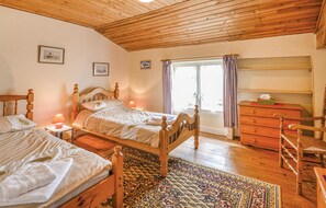2 habitaciones, cuna de viaje, wifi gratis y ropa de cama 