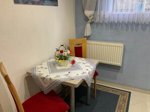 用餐