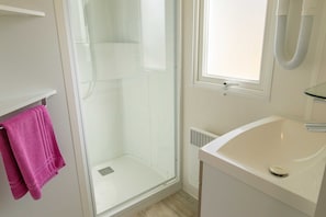 Shower, toilet paper