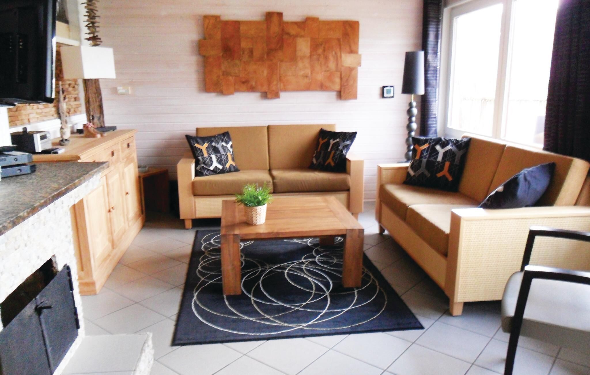 Fernseher, Kamin