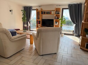 Imagen sin descripción, 5 de 7, botón