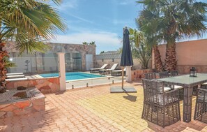 A heated pool - Nice home in Le Grau d'Agde (Le Grau d'Agde)