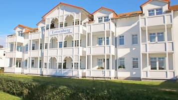 Esterni