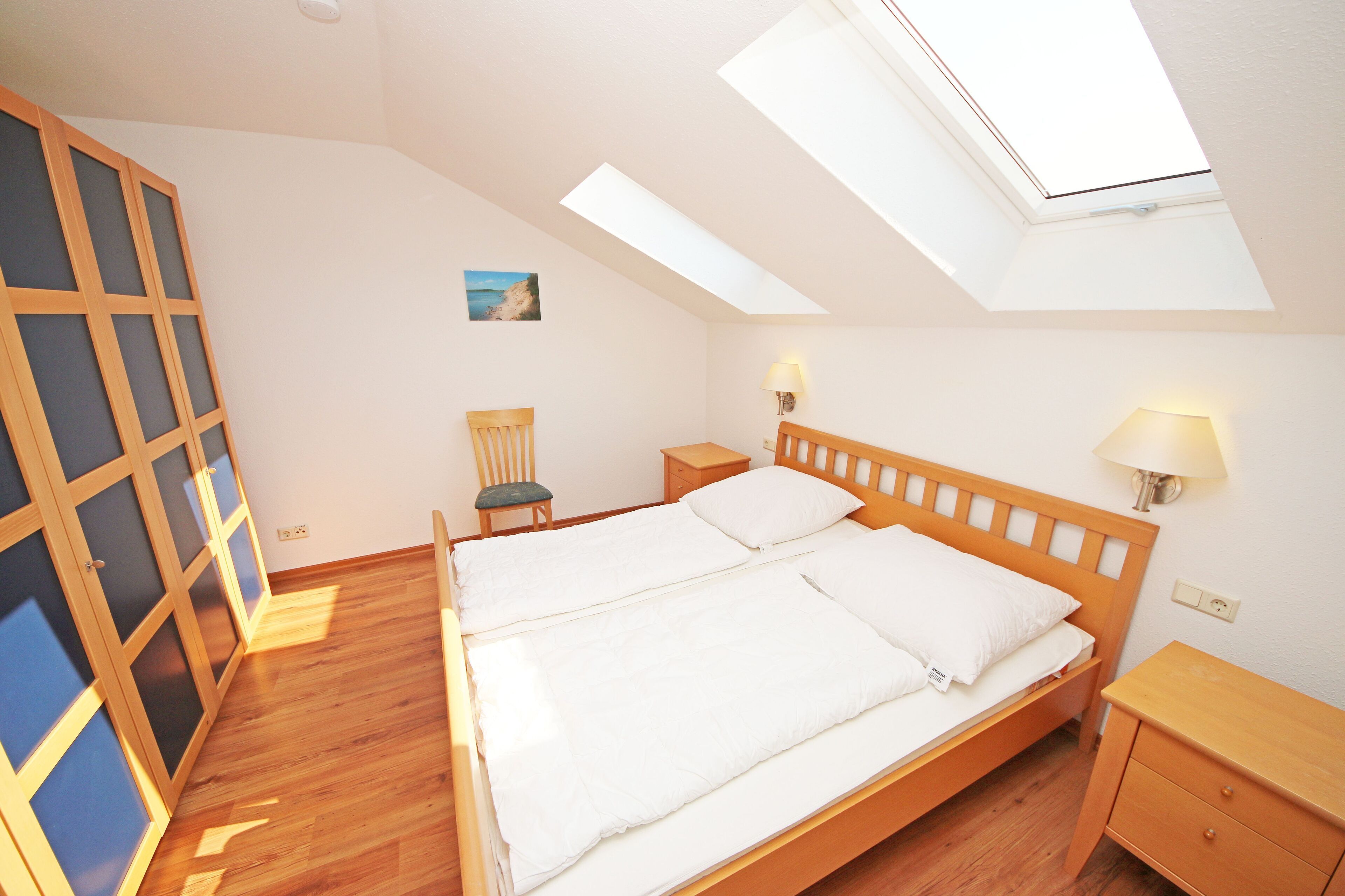 2 bedrooms, in-room safe, travel crib, WiFi